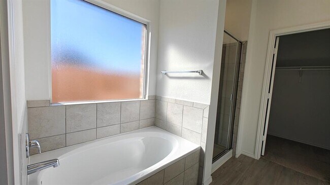 Building Photo - 106 Arbordale St