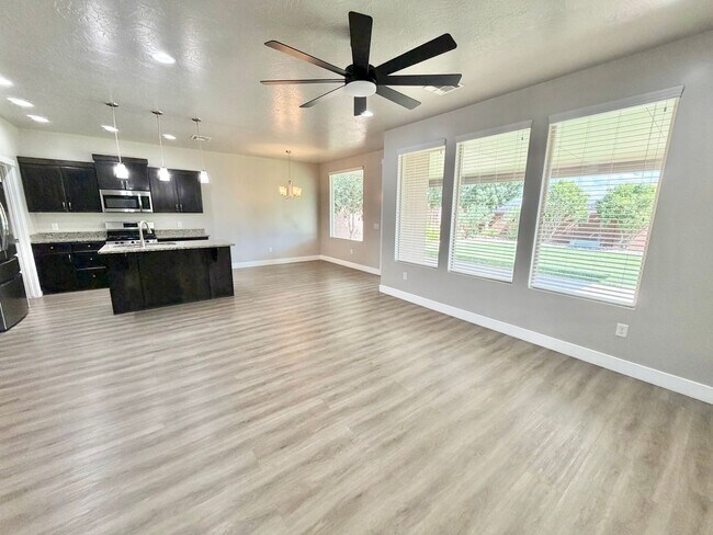 Building Photo - 5973 S Kastra Ln
