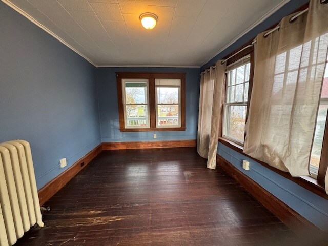 Bedroom 1 - 3 Howard St