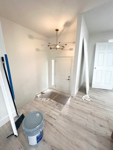 Building Photo - 7061 W 3800 S