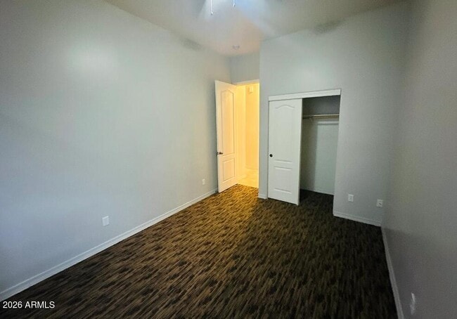 Building Photo - 1417 E Lupine Ave