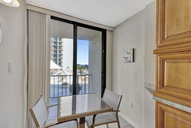 Building Photo - 4200 N Ocean Dr