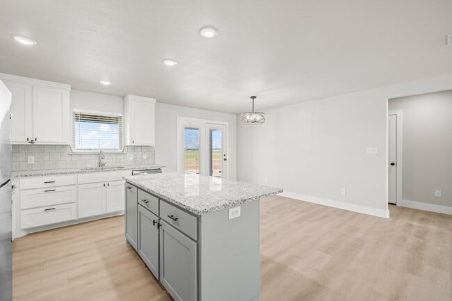 Building Photo - 10613 East C R 7400