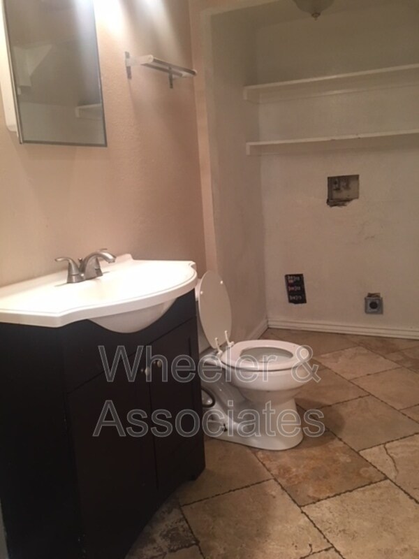 Building Photo - 3018 Adams Ave