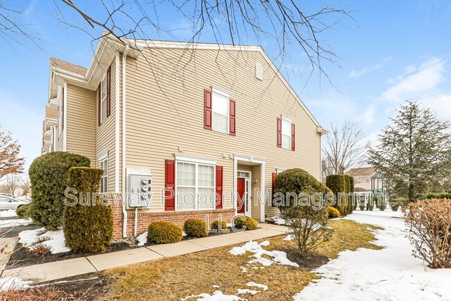 Building Photo - 1610 Fela Dr