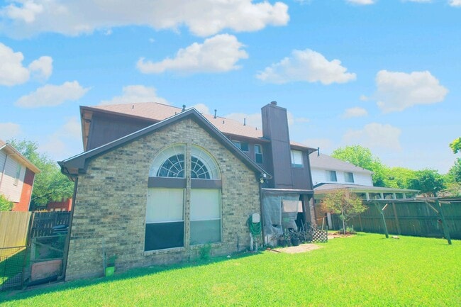 Building Photo - 16326 Brush Meadow Ct