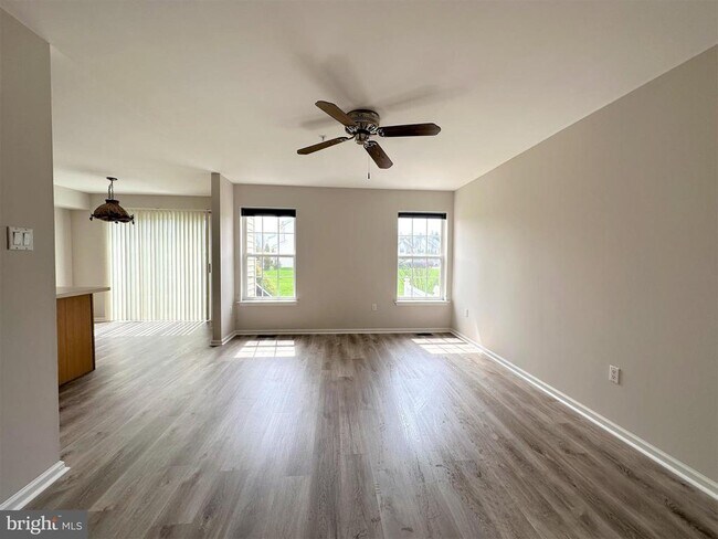 Building Photo - 202 Shannon Ct