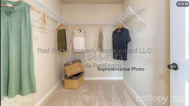 Building Photo - 3833 Fairlady Ln