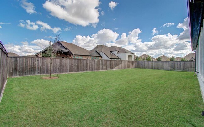 Building Photo - 15606 Pacific Loon Ct