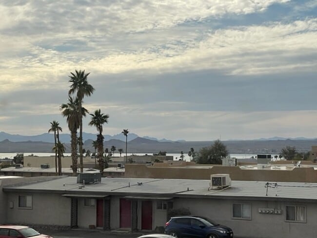 Building Photo - Fully Furnished 2 bedroom 2 bath long term rental