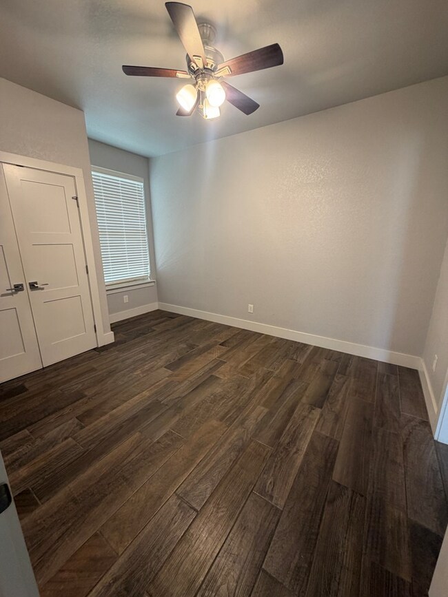 Building Photo - 2408 Birkdale Ln