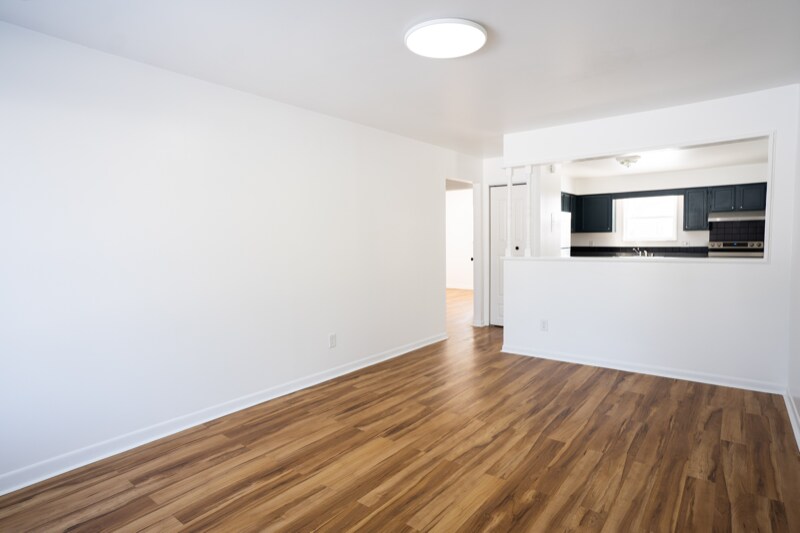 Building Photo - 903 Doro Ln