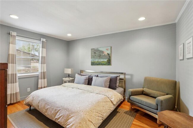 Building Photo - 213 Murray Hill Ave NE