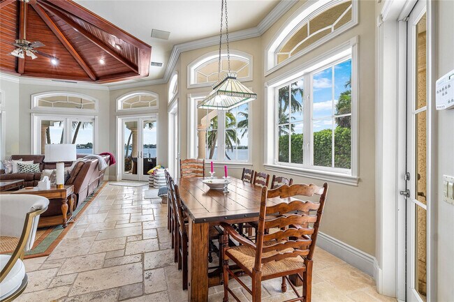 Building Photo - 19022 Loxahatchee River Rd