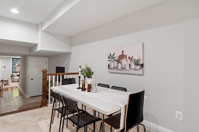 Building Photo - 229 S Wolfe St