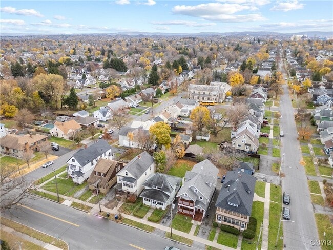 Building Photo - 1313 Grant Blvd