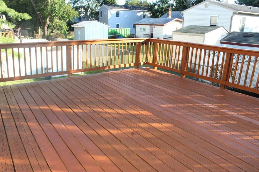 Building Photo - 7827 Hidden Creek Way