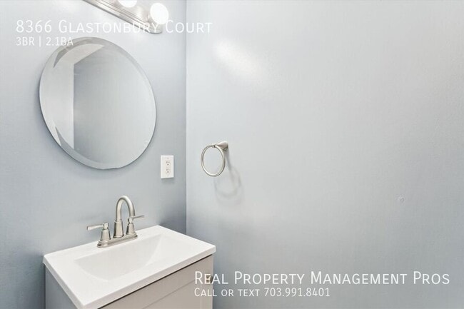 Building Photo - 8366 Glastonbury Ct