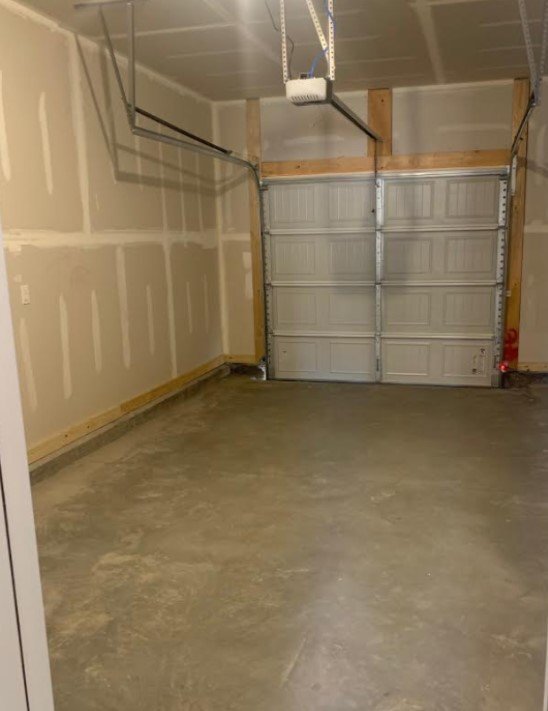 Building Photo - Spacious 3 Bed Townhouse with 2 Full Baths in Greer, SC -