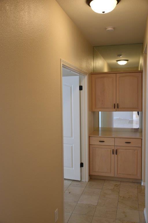 Building Photo - Gorgeous 4 bedroom single story home with ...