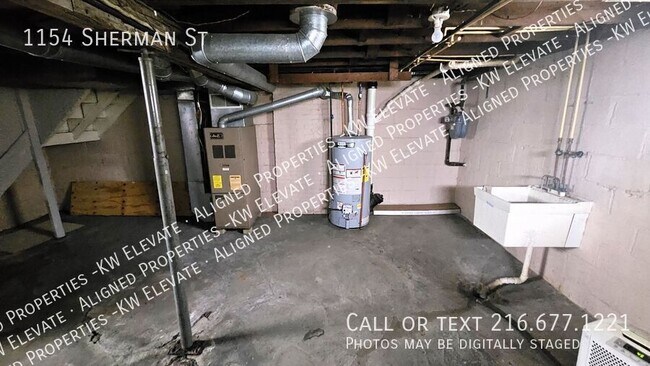 Building Photo - 1154 Sherman St