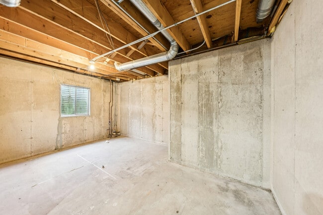 Building Photo - 11683 Joan Ave