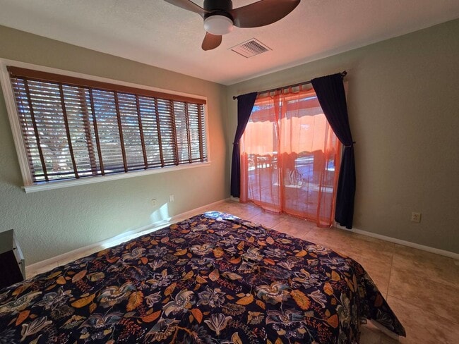 Building Photo - Furnished, 1-Year Long-Term Rental **Leasing Special $250 Off first two month rent with a year le...