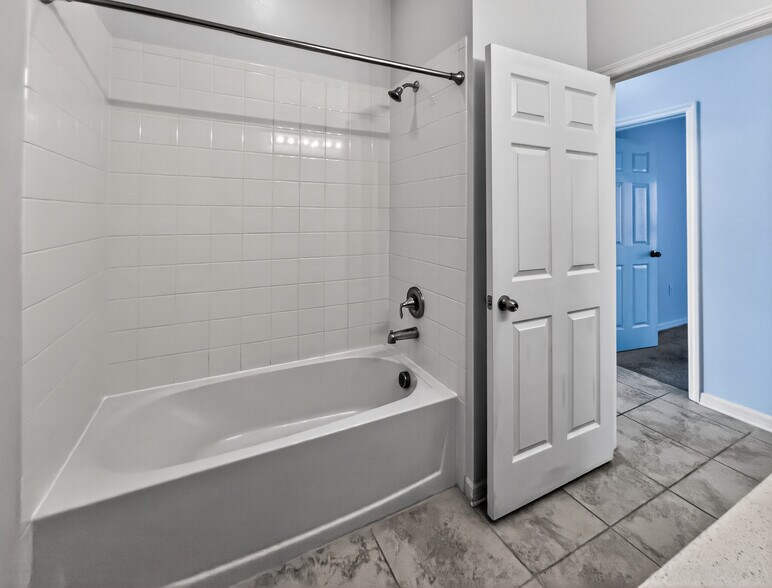 Building Photo - 3649 Vega Creek Dr