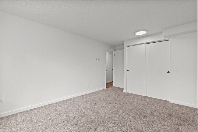 Building Photo - 1231 SW 132nd Ln