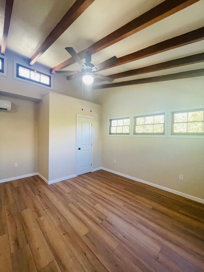 Building Photo - Peaceful 3-bedroom, 2-bathroom single story home nestled amongst the Orange Groves of Fillmore