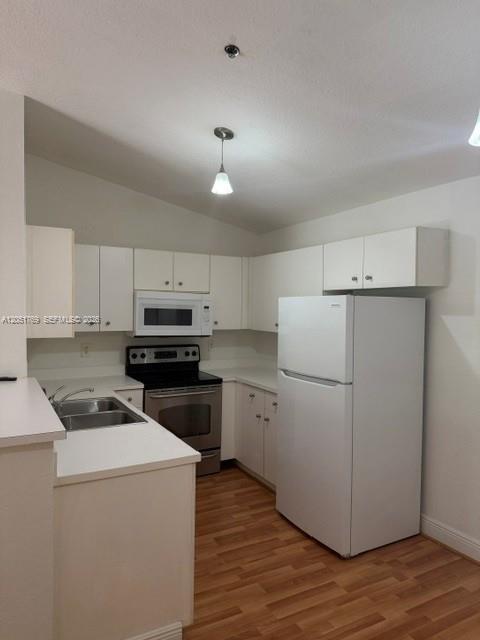 Building Photo - 5570 NW 61st St