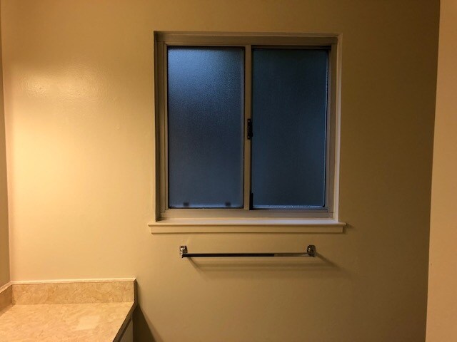Bathroom Window - 3515 Chestnut Ave