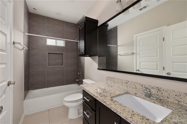 Building Photo - 2912 Javalina Ave