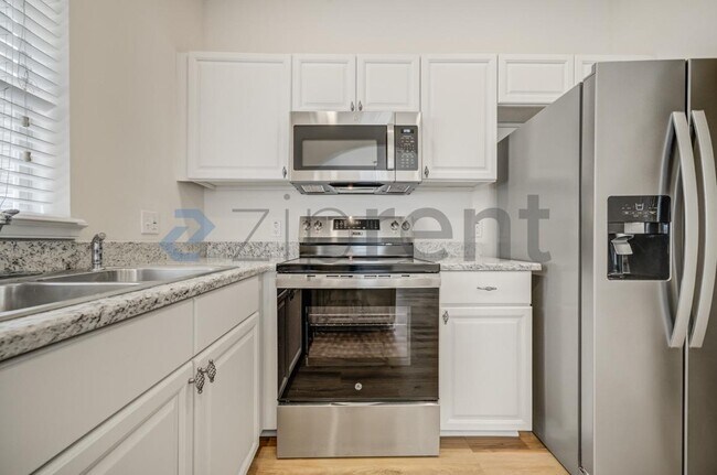 Building Photo - 3177 Toscana Cir