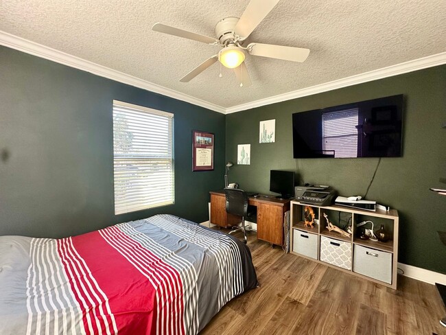 Building Photo - Adorable Home in Heart of Avondale.