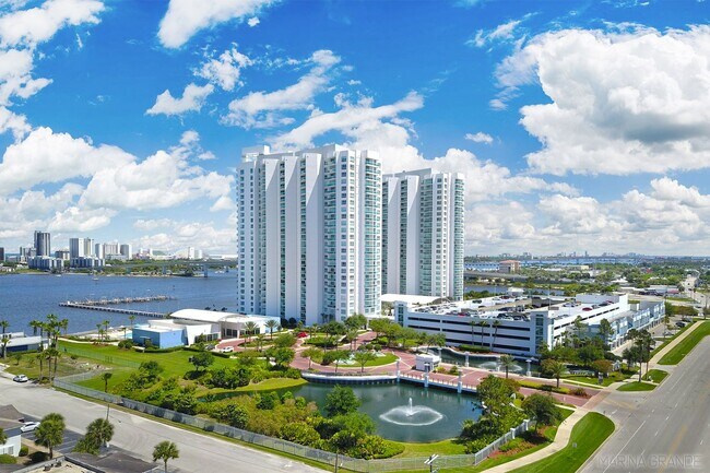 Building Photo - Furnished Marina Grande Condo