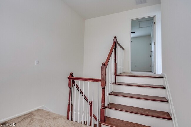 Building Photo - 115 Sowers Dr