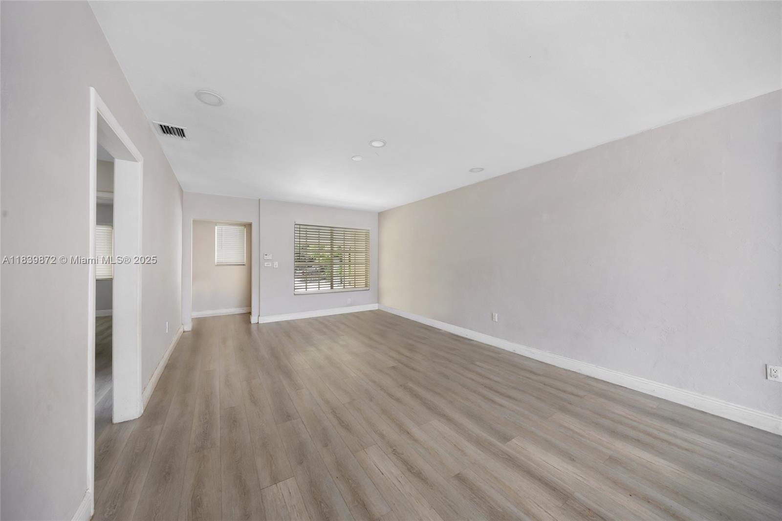 Building Photo - 5781 SW 25th St