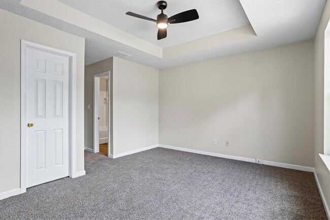 Building Photo - 7322 Bridlewood Ct