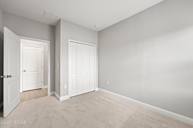Building Photo - 60 Alagon Wy