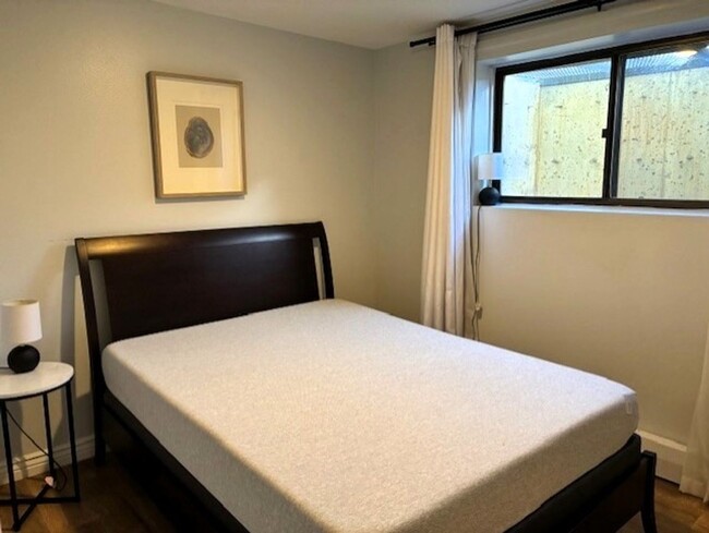 Building Photo - Move In Special! Long Term Rental- Dillon ...