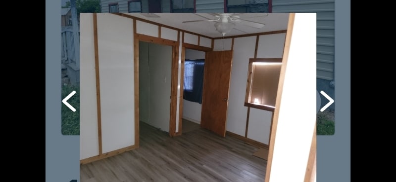 Building Photo - 515 W Main St