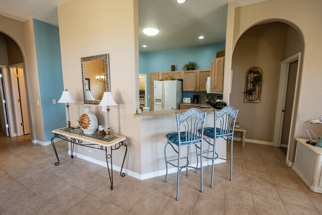 Building Photo - "Charming Englewood Gem: 2 Beds, 2 Baths in Oyster Creek Gated Golf Community