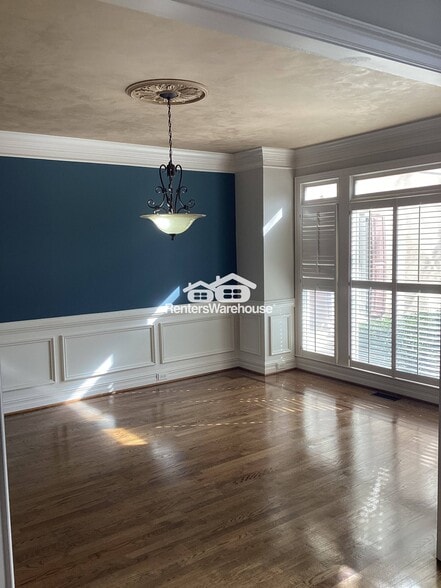 Building Photo - 7815 Tintern Trce