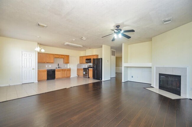 Building Photo - 15002 Turphin Way