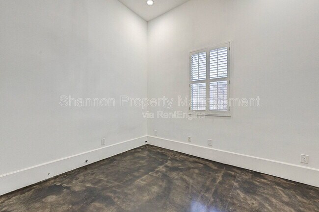 Building Photo - 3128 Alabama Ct