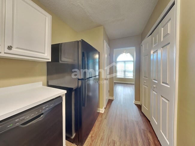 Building Photo - 182 Bonnie Woods Dr