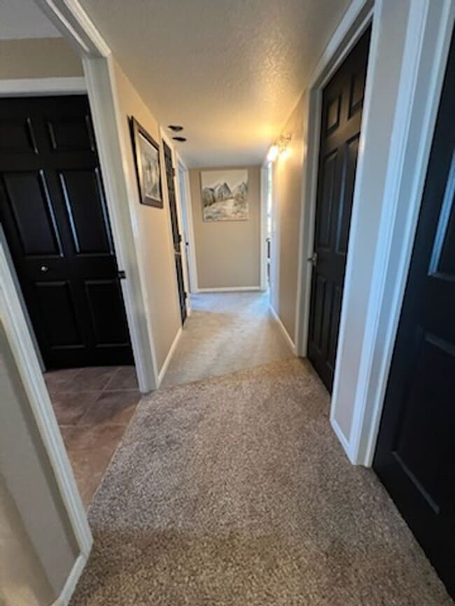 Building Photo - 4 BED | 3 BATH | 3 CAR GARAGE | TERRACITA ...