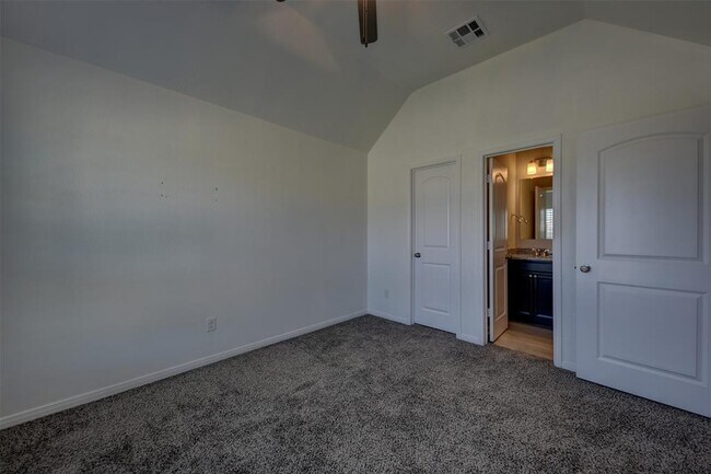 Building Photo - 1012 Trellis Pass