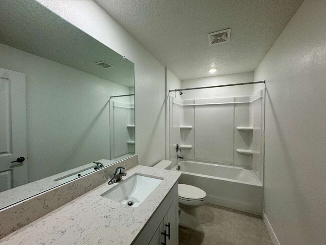 Building Photo - 10347 Honey Hammock Wy